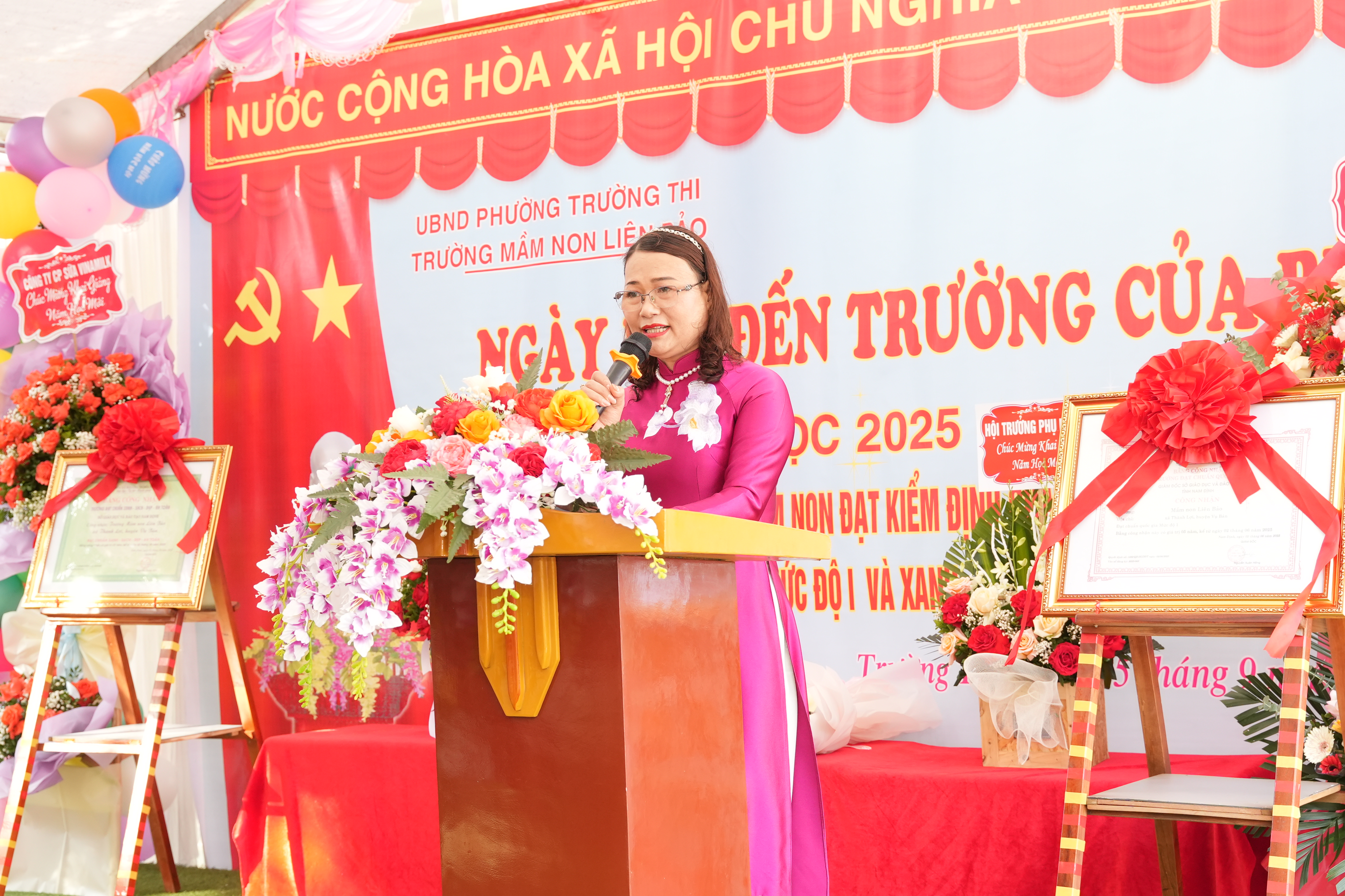 Hình ảnh khai giảng
