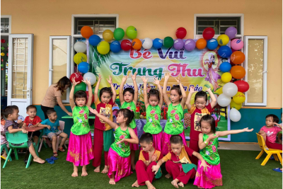 Tết Trung thu của các bé Trường Mầm non Liên Bảo